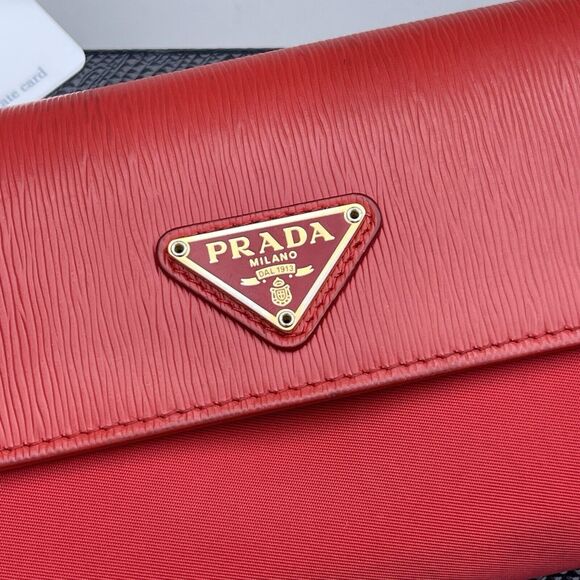 Prada Red Nylon And Leather Triangle Logo Long Wallet Complete Set - Picture 2 of 16